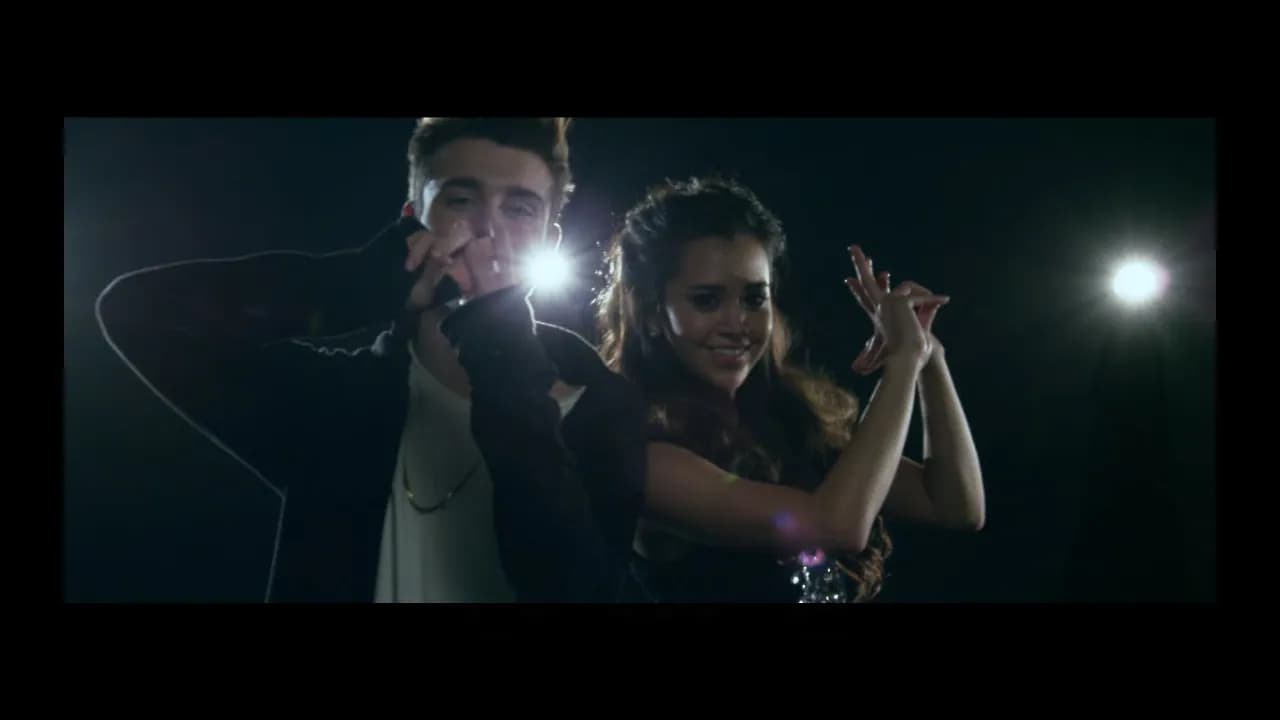 Left Swipe Dat (Cover) - Megan Nicole feat. Chris Collins
