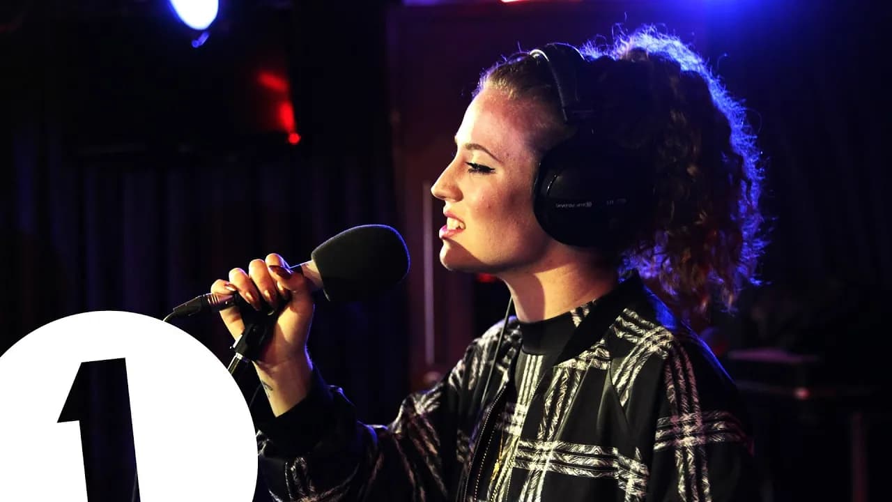 Jess Glynne cover Katy Perry's Birthday in the Live Lounge