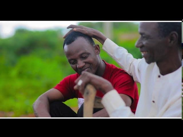 Auta Mg Boy ft Rakiya Musa - Ayimini Aure (2020)