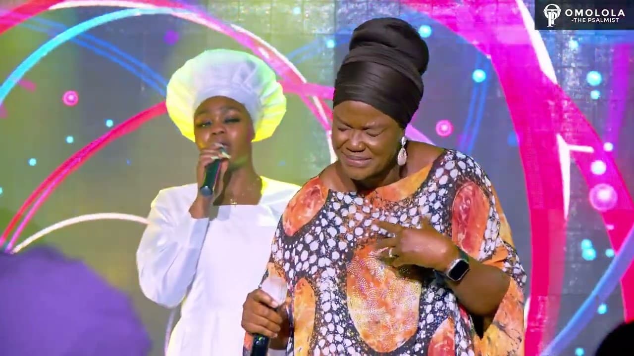 SOLA ALLYSON WAALS 2023
