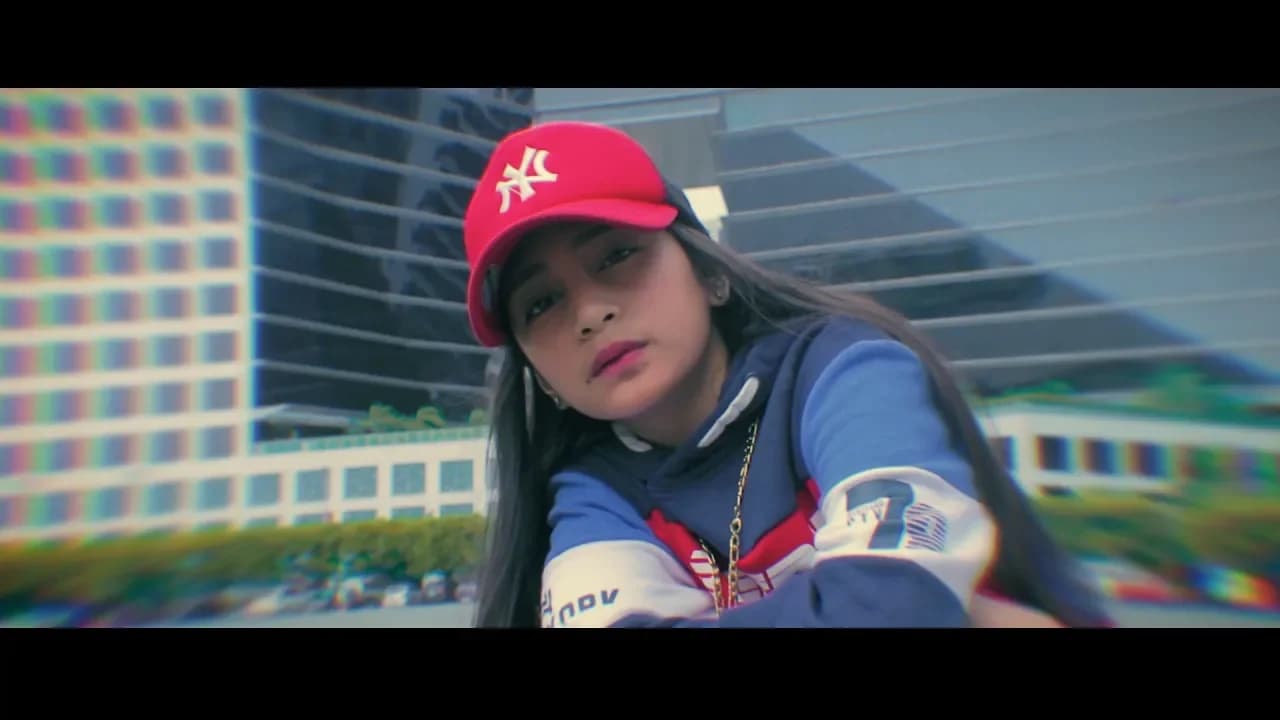 Princess Thea ✪ - Puro Salita (Official Music Video) MC Beats