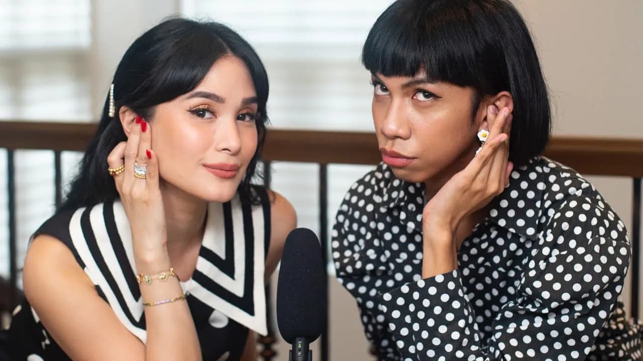 ASMR MAKEUP CHALLENGE + MUKBANG WITH MIMIYUUUH FT. HAPPY SKIN | Heart Evangelista