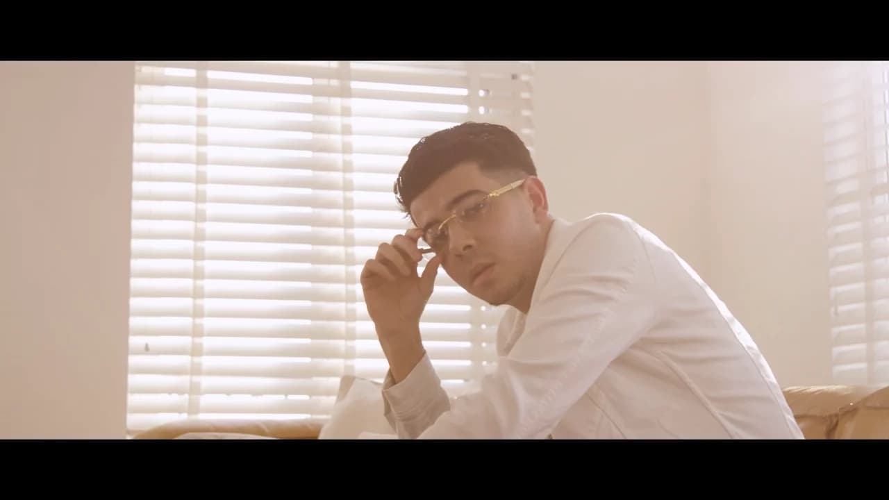 DYSTINCT - No Ring Ring
