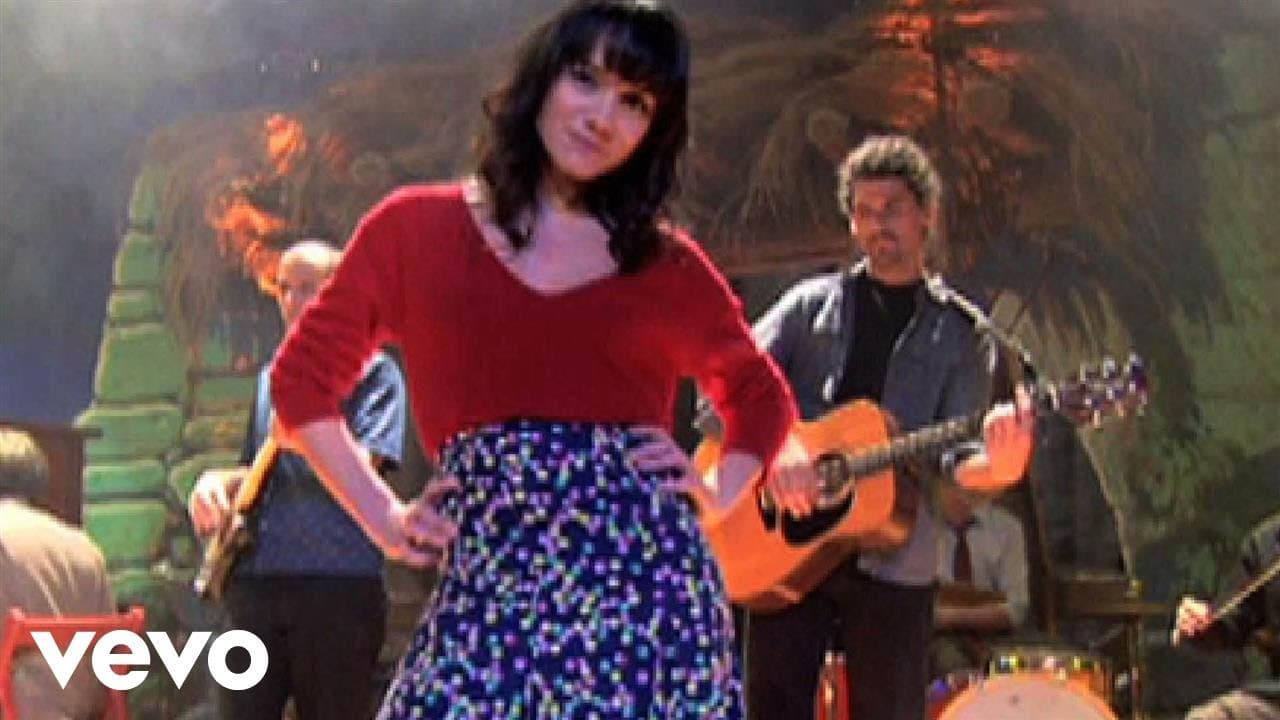 La Bien Querida - De Momento Abril