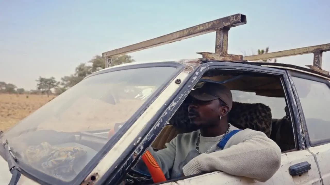 Llona - Gangsta Love Letter (Official Music Video)